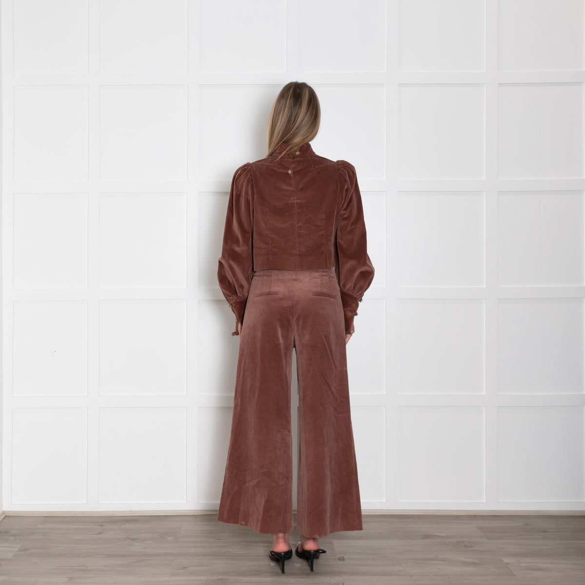 Anna Mason Brown Courdroy Top With Puffed Sleeves