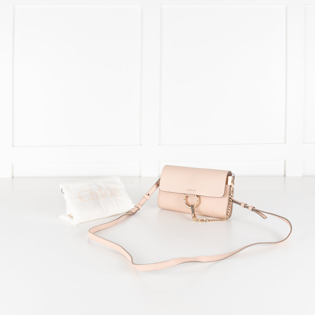 Chloé Faye Wallet on Chain