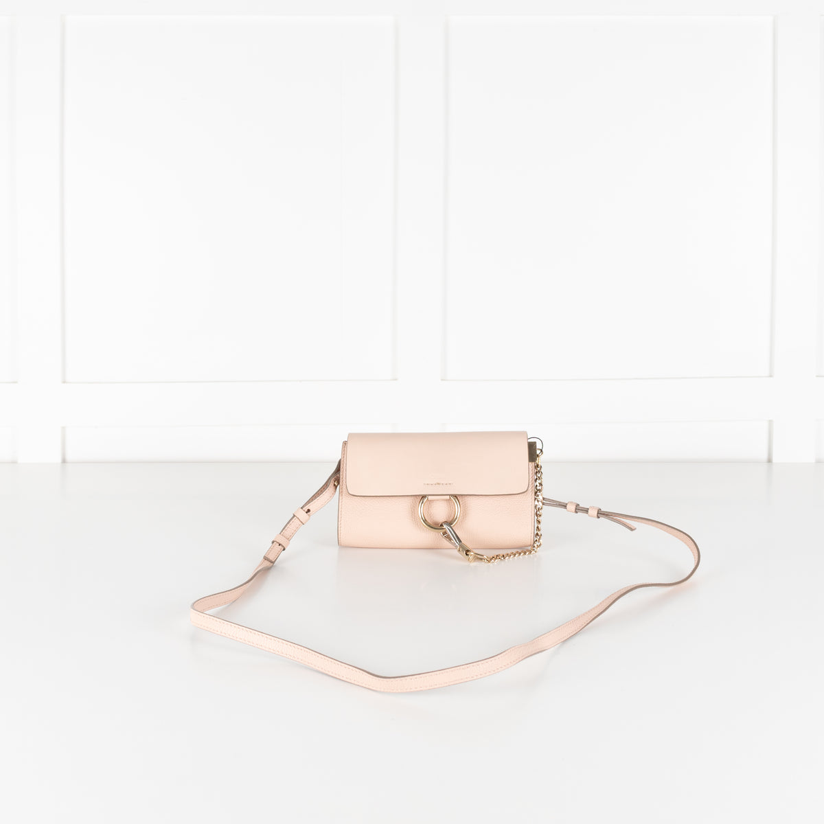 Chloé Faye Wallet on Chain