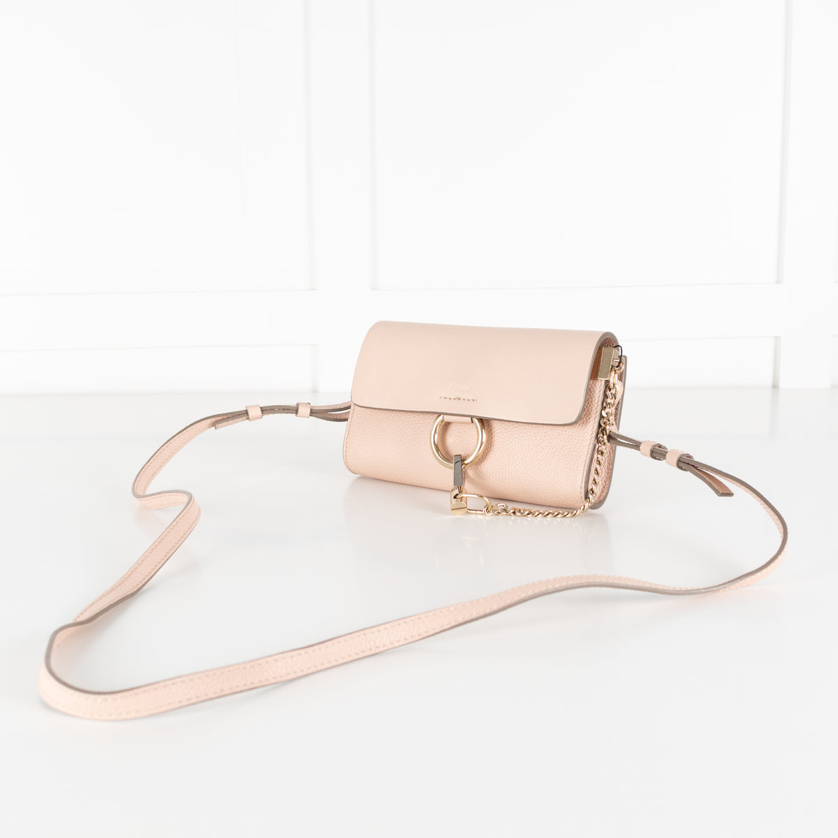 Chloé Faye Wallet on Chain