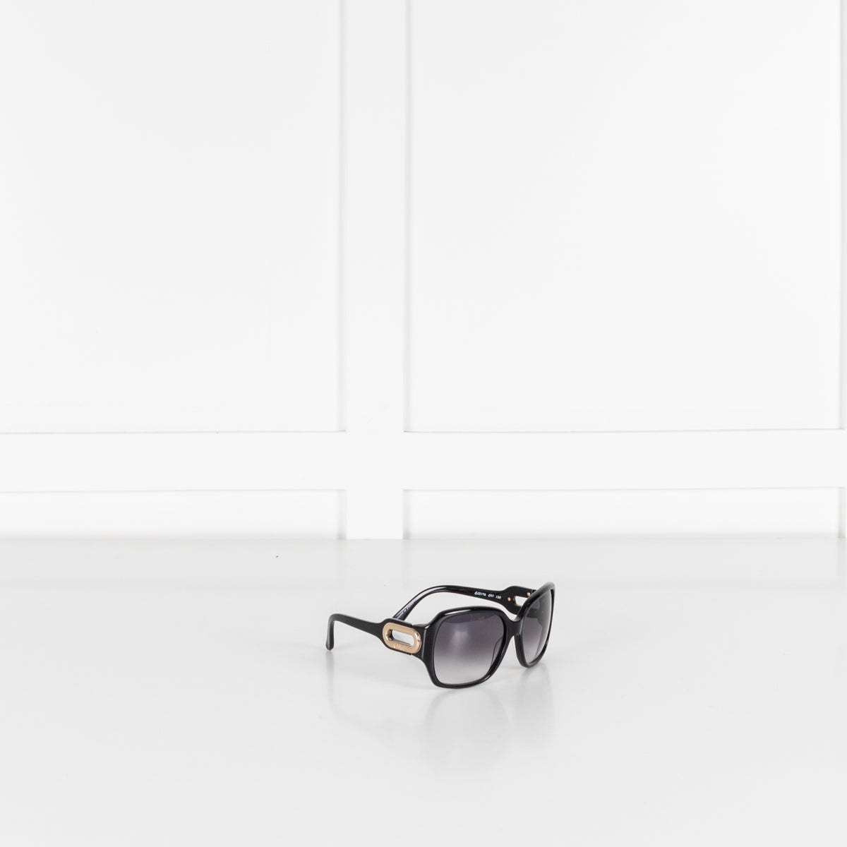 Chloe Black Oversized Sunglasses With Gold Detail & Logo On Arms