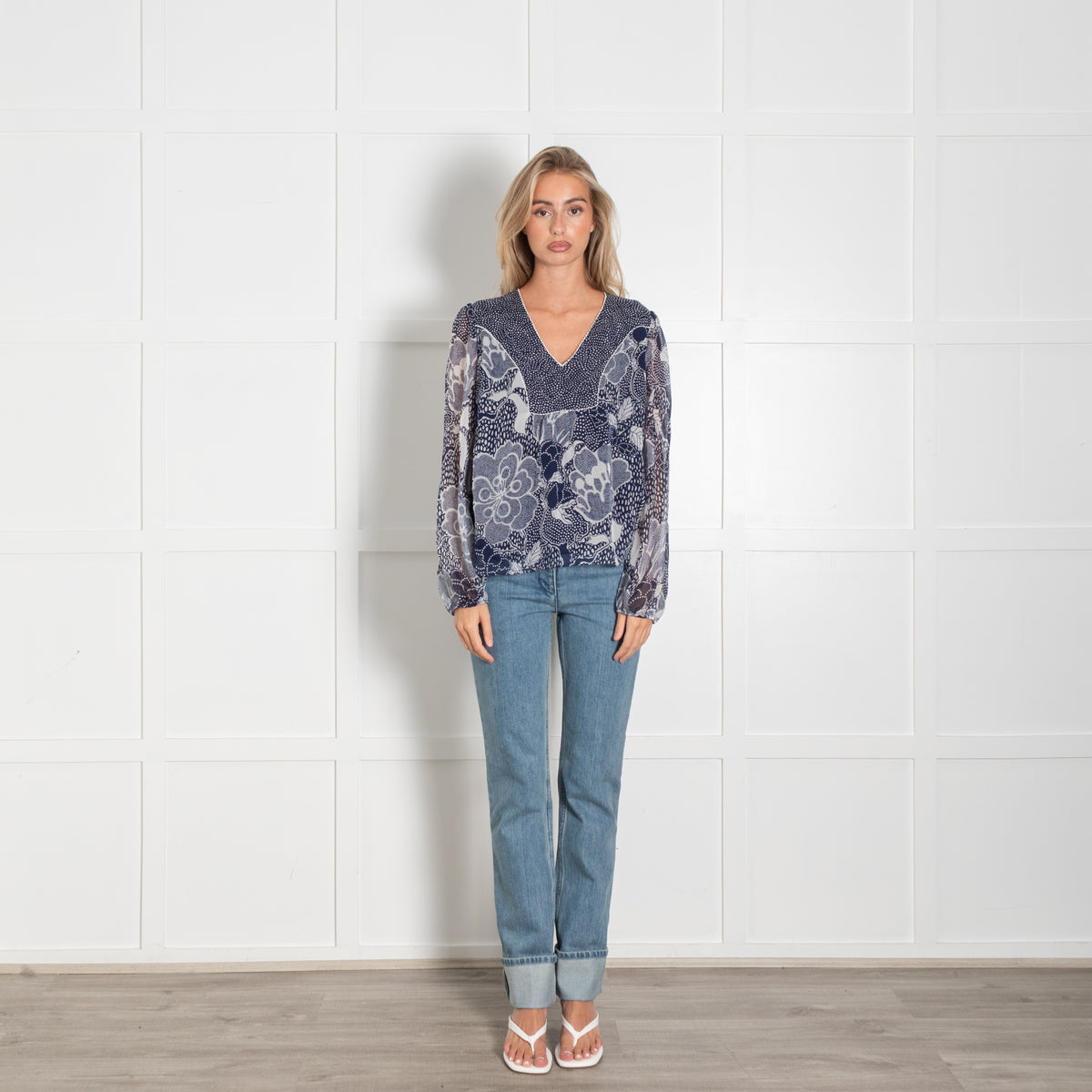 Diane Von Furstenberg Navy White Floral Silk Blouse