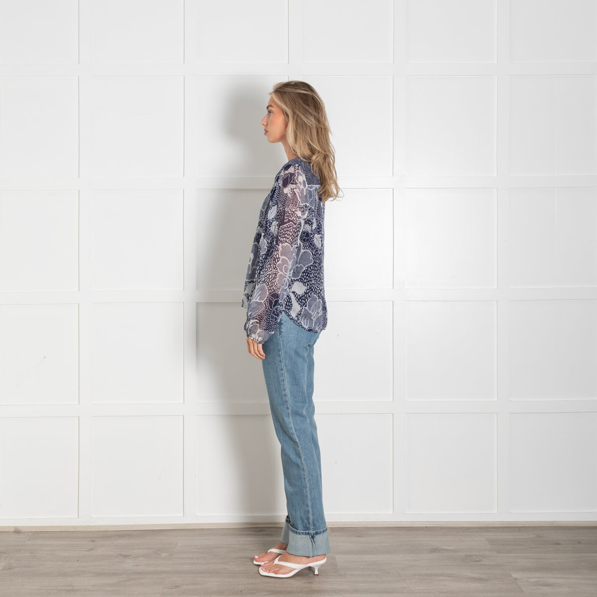 Diane Von Furstenberg Navy White Floral Silk Blouse