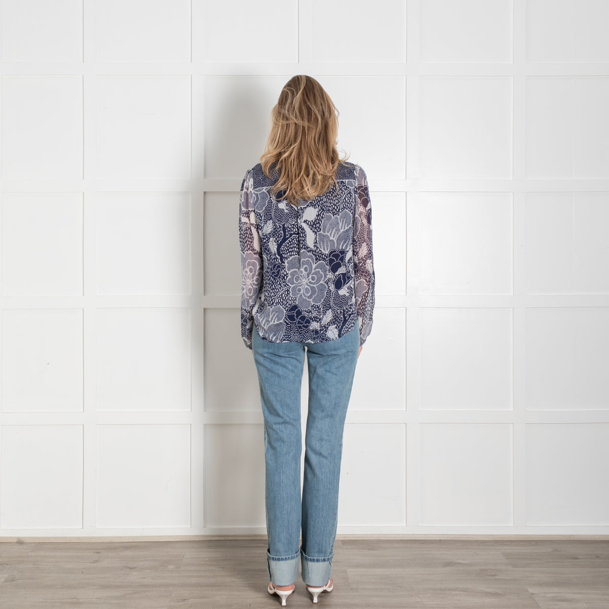 Diane Von Furstenberg Navy White Floral Silk Blouse