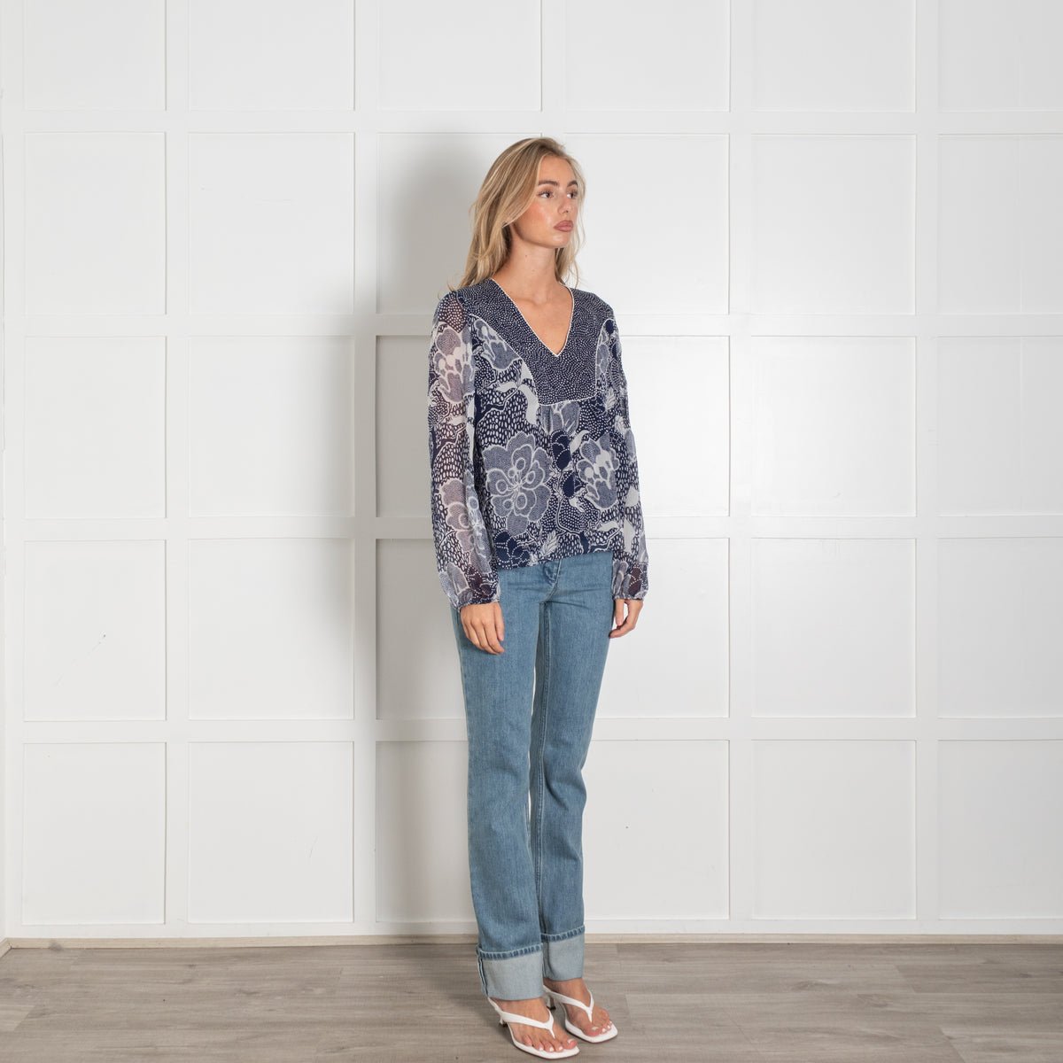 Diane Von Furstenberg Navy White Floral Silk Blouse