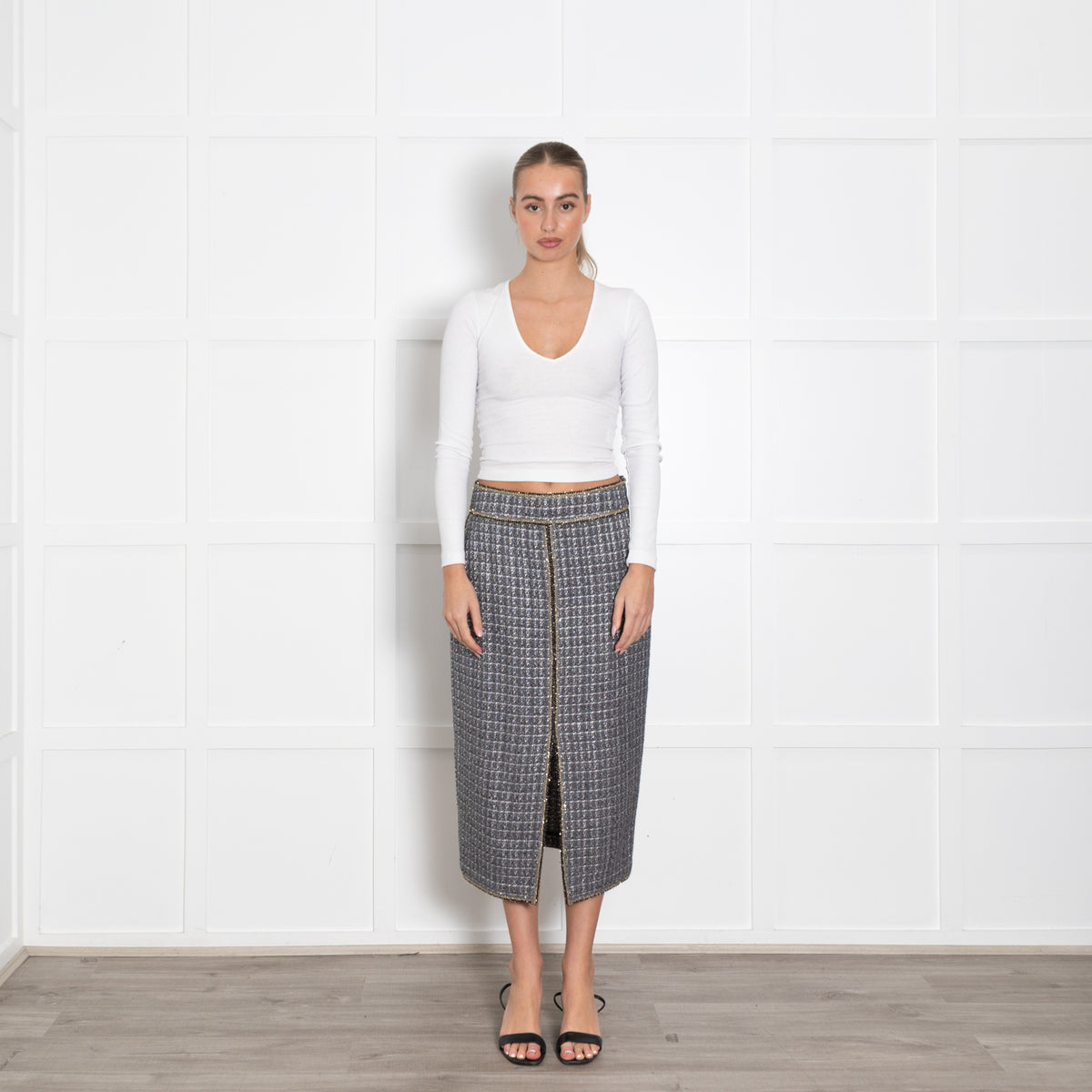 Uterque Grey Tweed Skirt With Gold Thread Detail