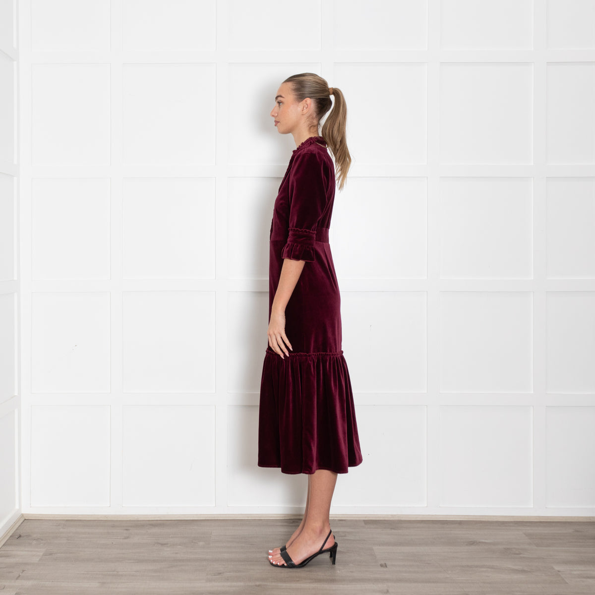 Wyse Dark Burgundy Velvet Dress With Pleat Detail