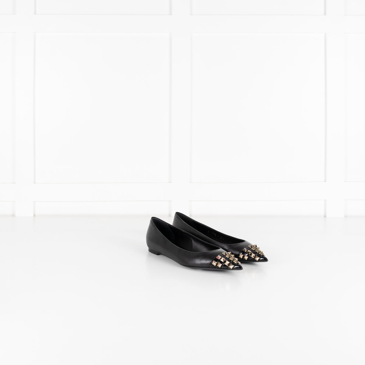 Valentino Garavani Black Rockstud Alcove Flat Pumps