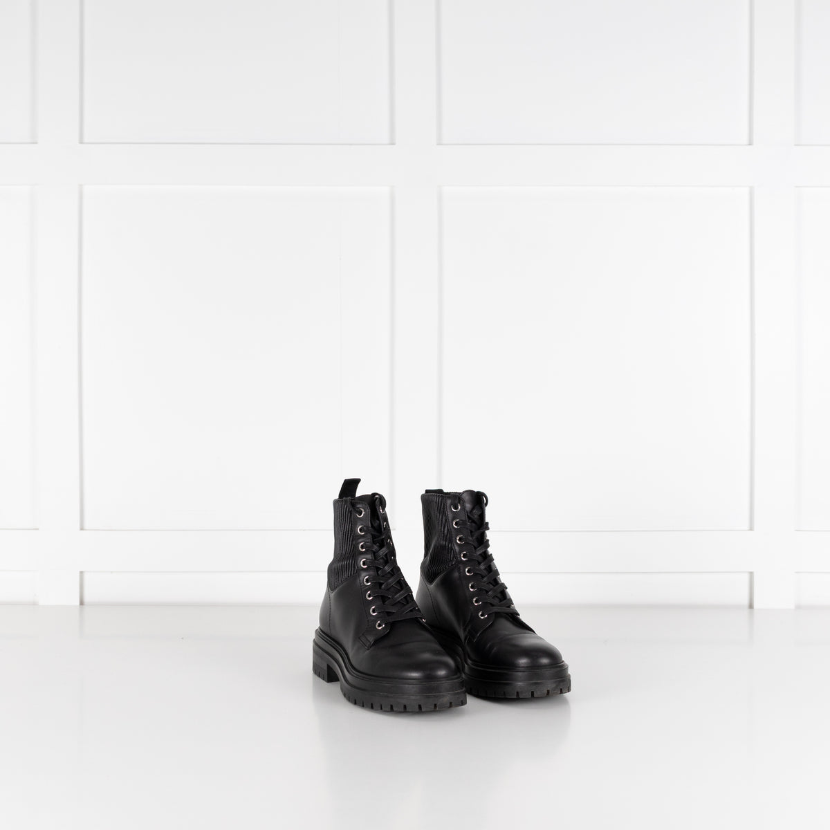 Gianvito Rossi Black Leather Lace Up Ankle Boots