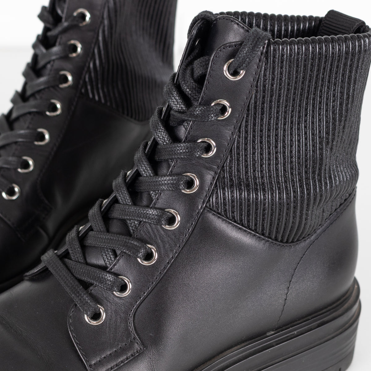 Gianvito Rossi Black Leather Lace Up Ankle Boots