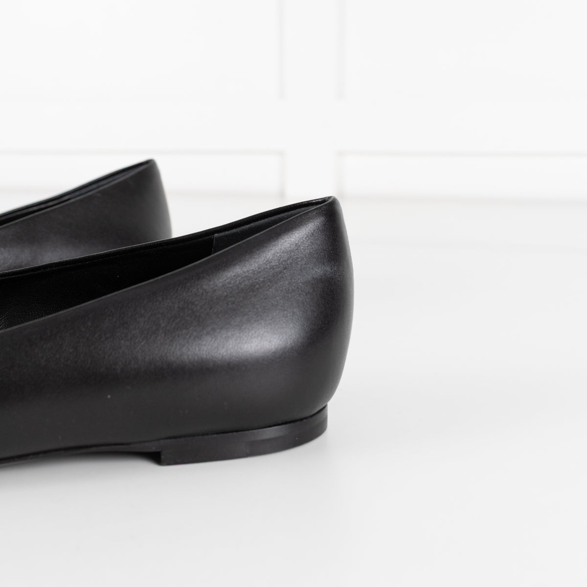 Valentino Garavani Black Rockstud Alcove Flat Pumps
