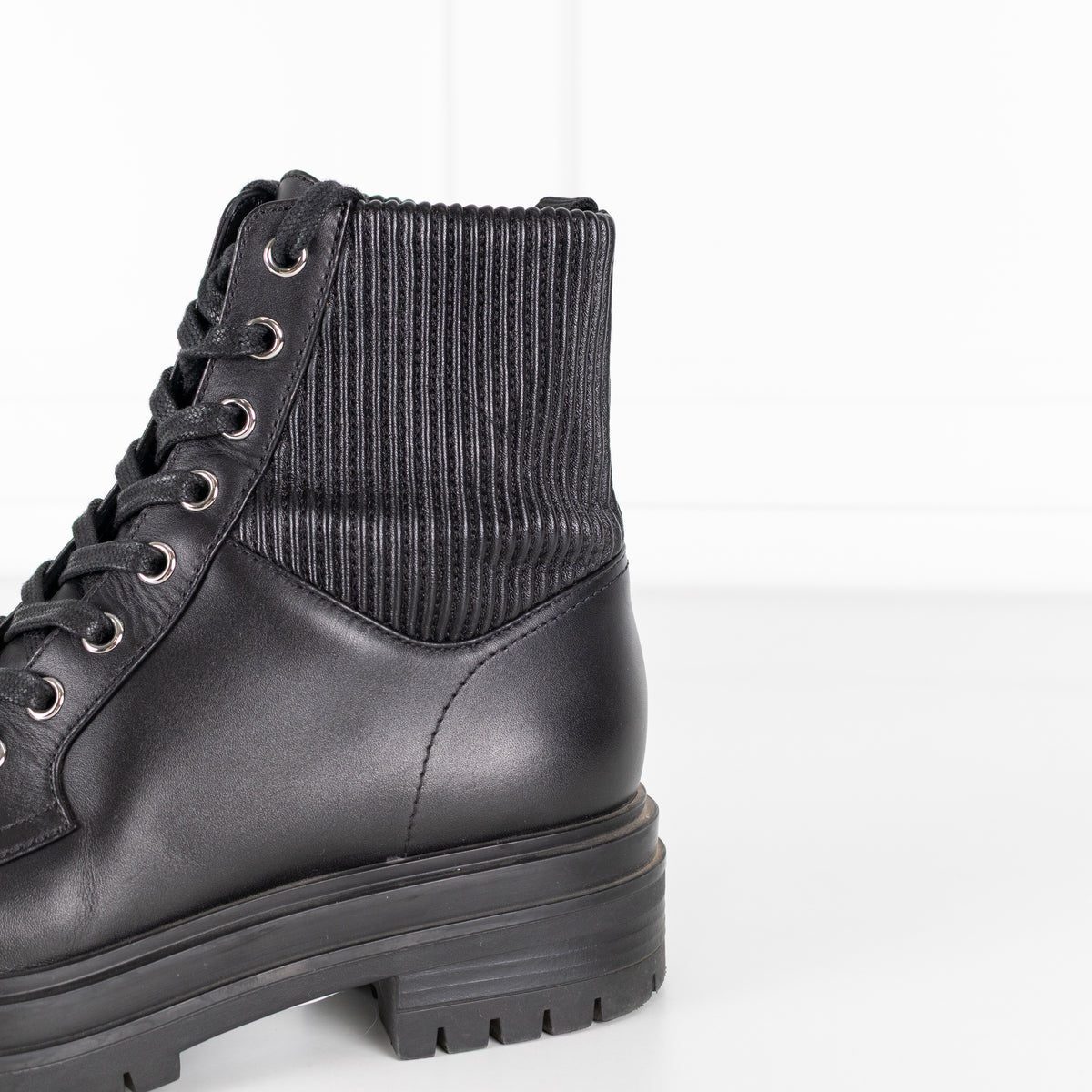 Gianvito Rossi Black Leather Lace Up Ankle Boots
