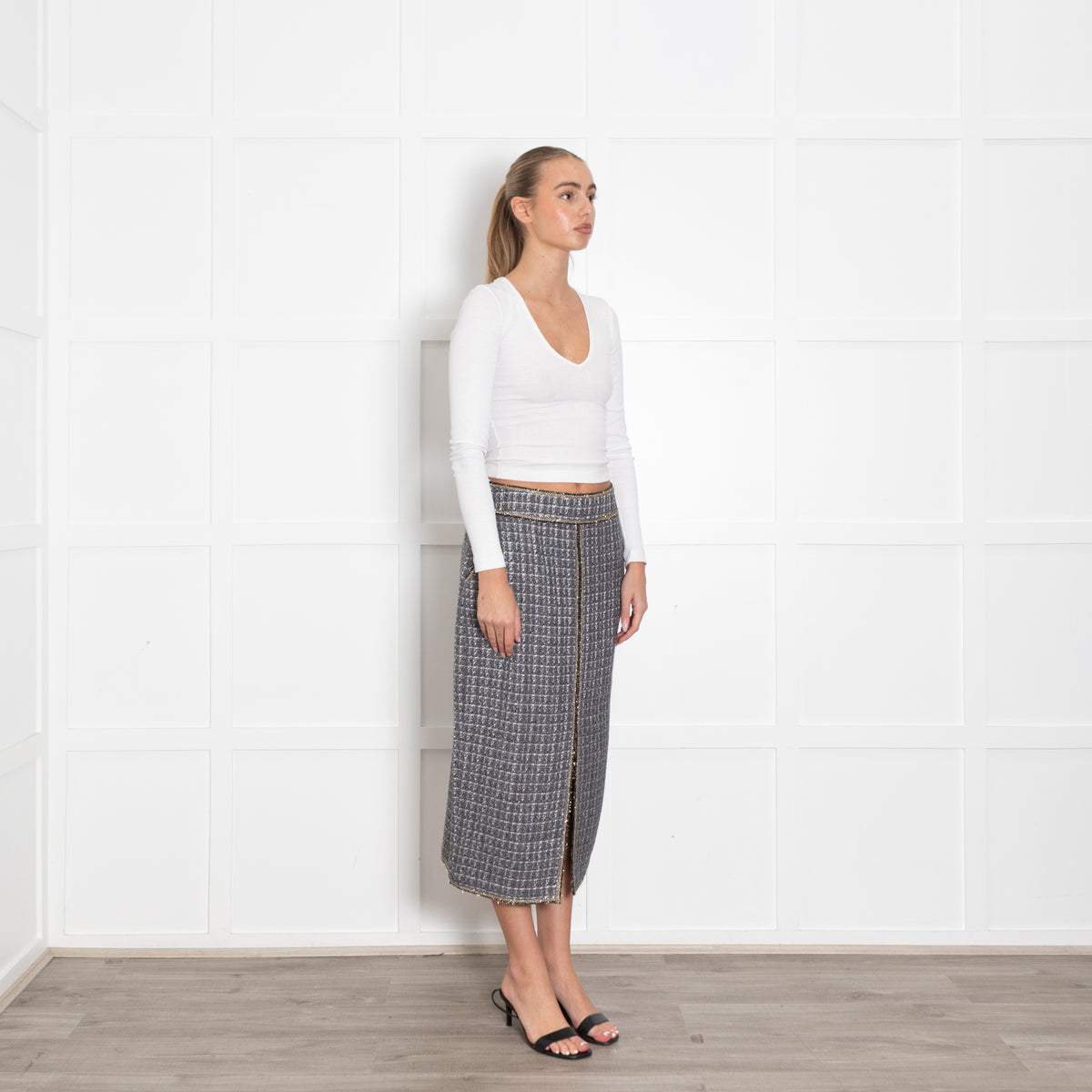 Uterque Grey Tweed Skirt With Gold Thread Detail