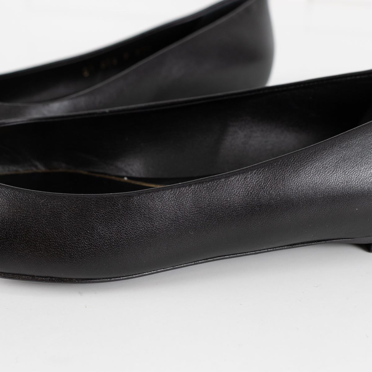 Valentino Garavani Black Rockstud Alcove Flat Pumps