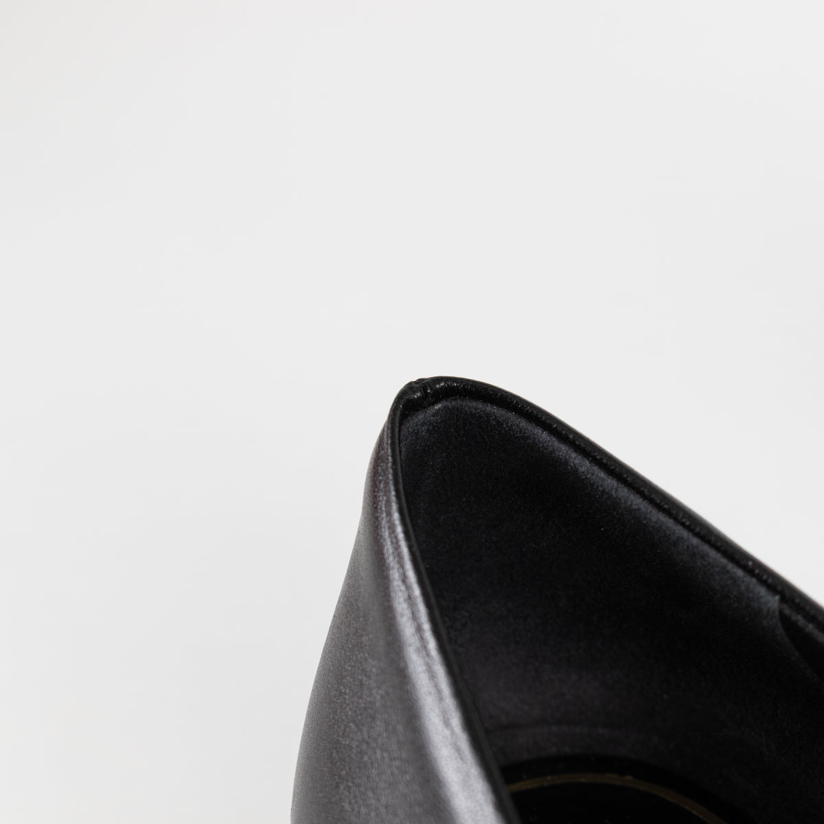 Valentino Garavani Black Rockstud Alcove Flat Pumps