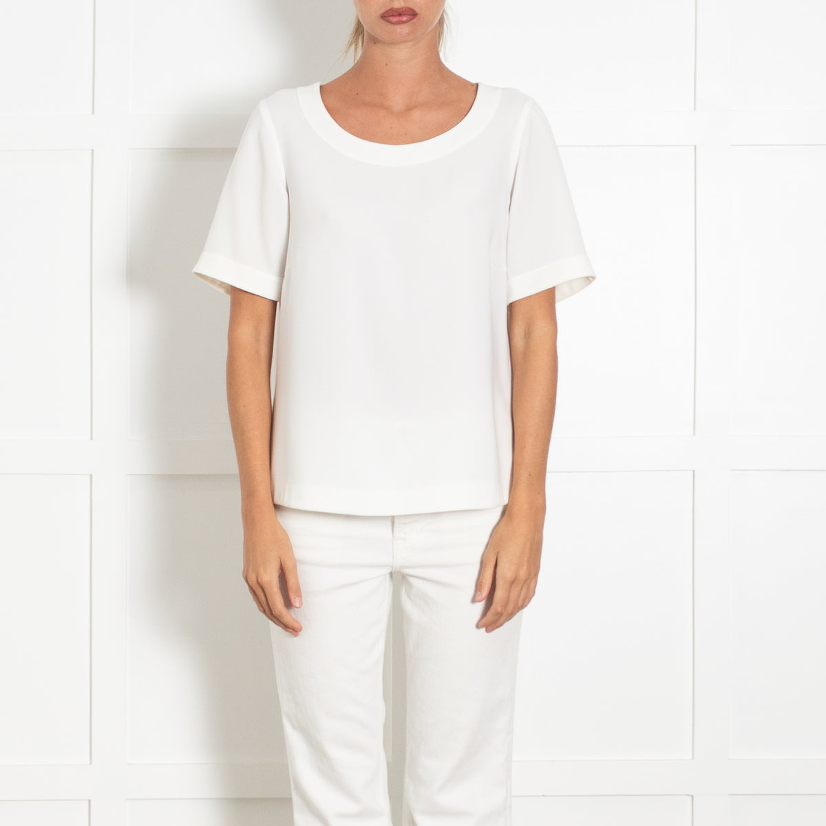 Laura B White Round Neck Top