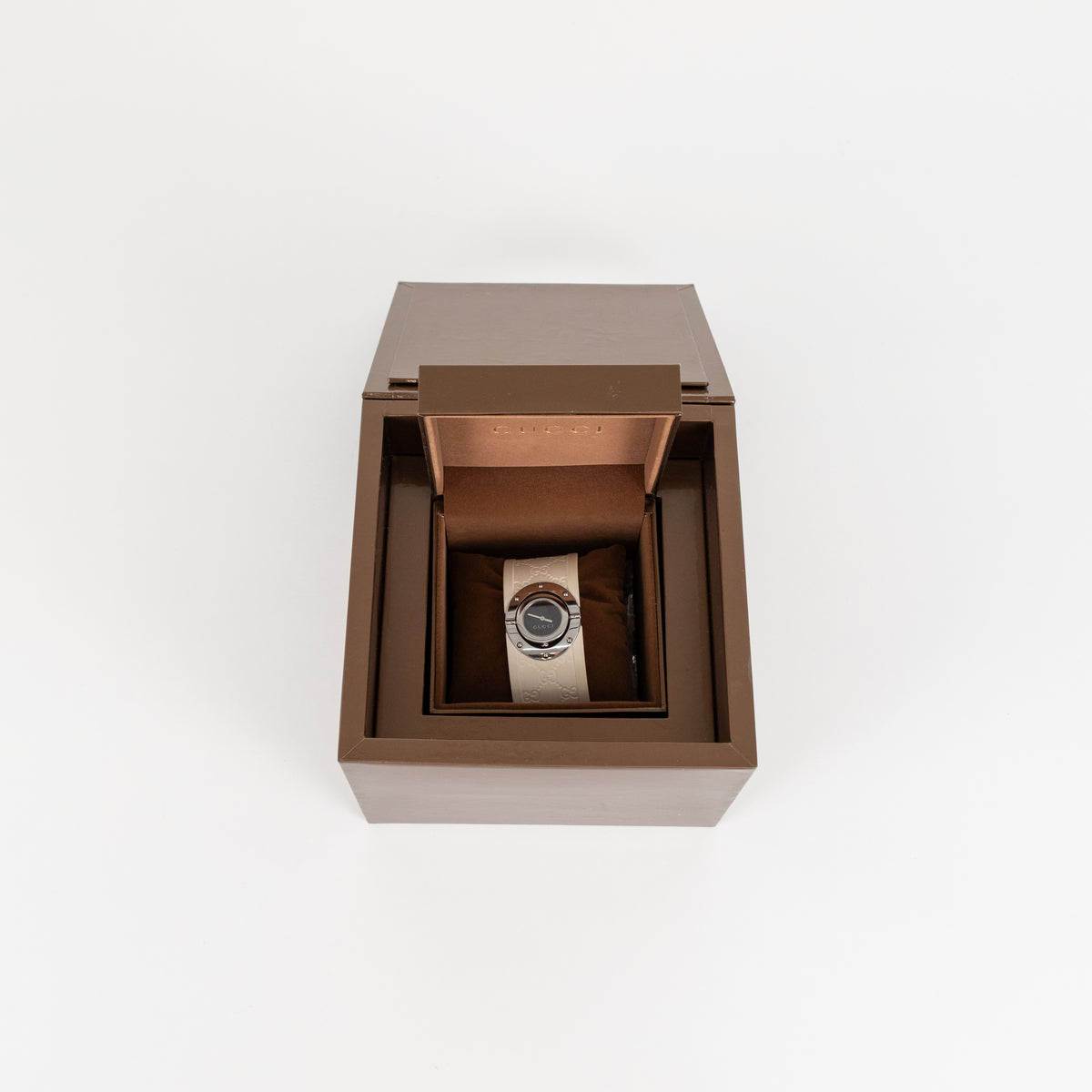Gucci White Rubber Twirl Stainless Steel Watch
