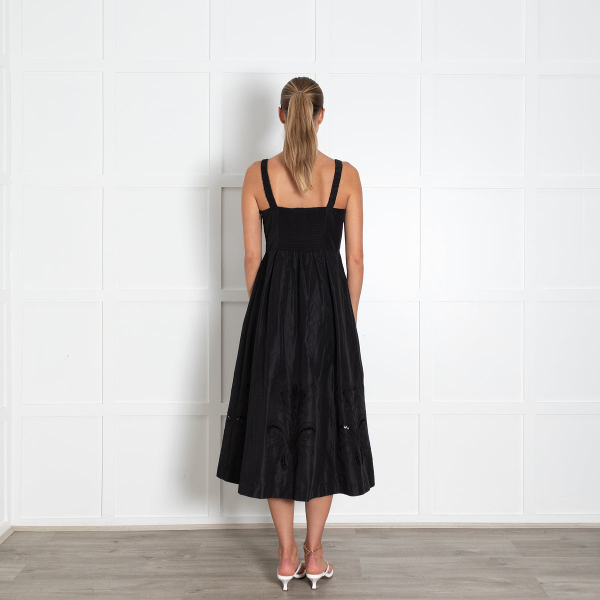 Lug Von Siga Black Corset-Style Flared Sleeveless Dress