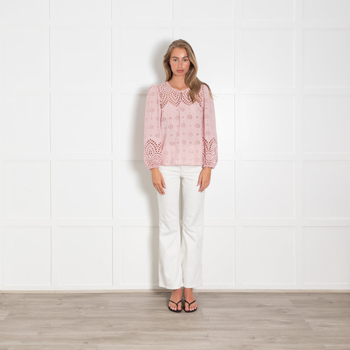 Wyse Pink Broidery Cotton Top