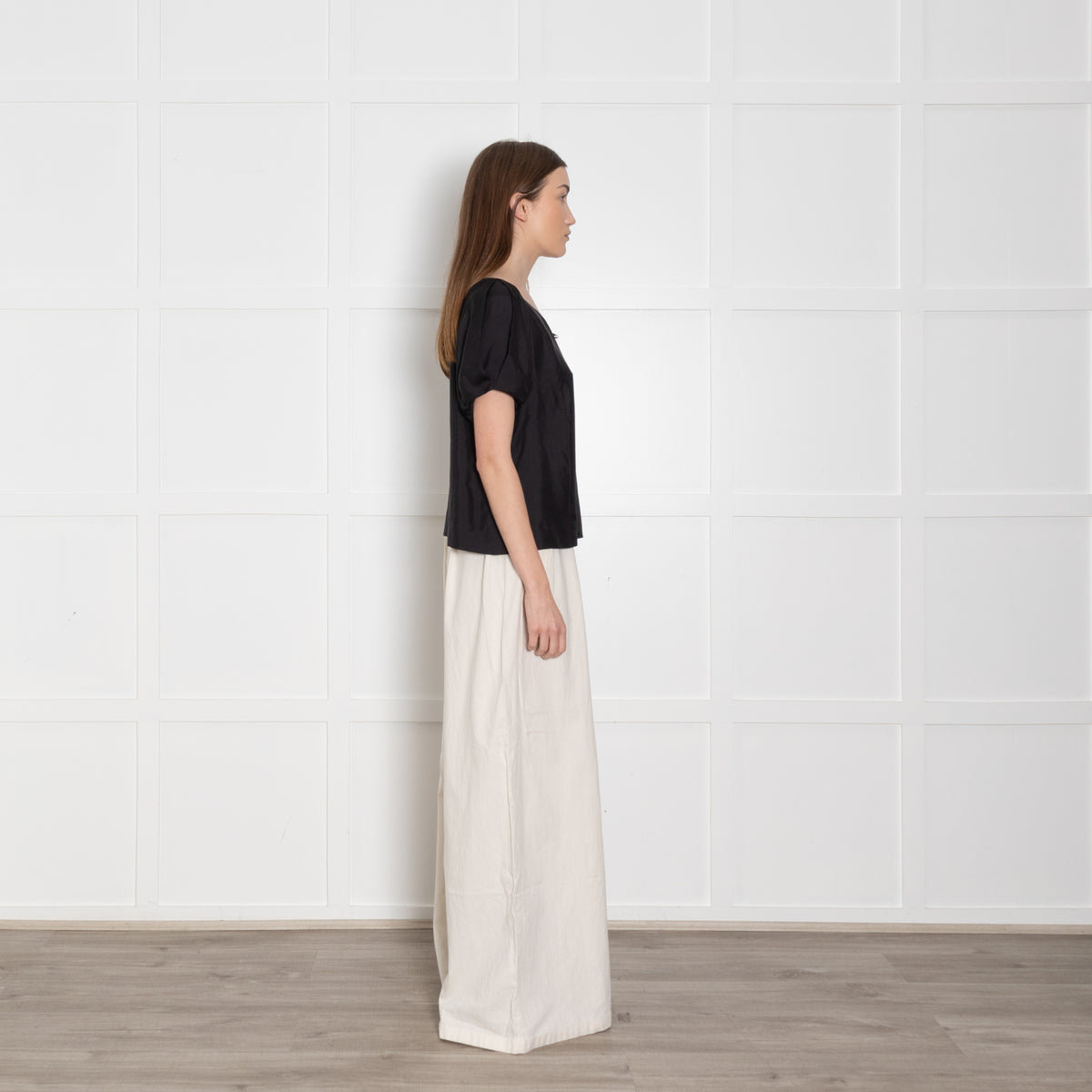 Chloe Black Cap Sleeve Blouse