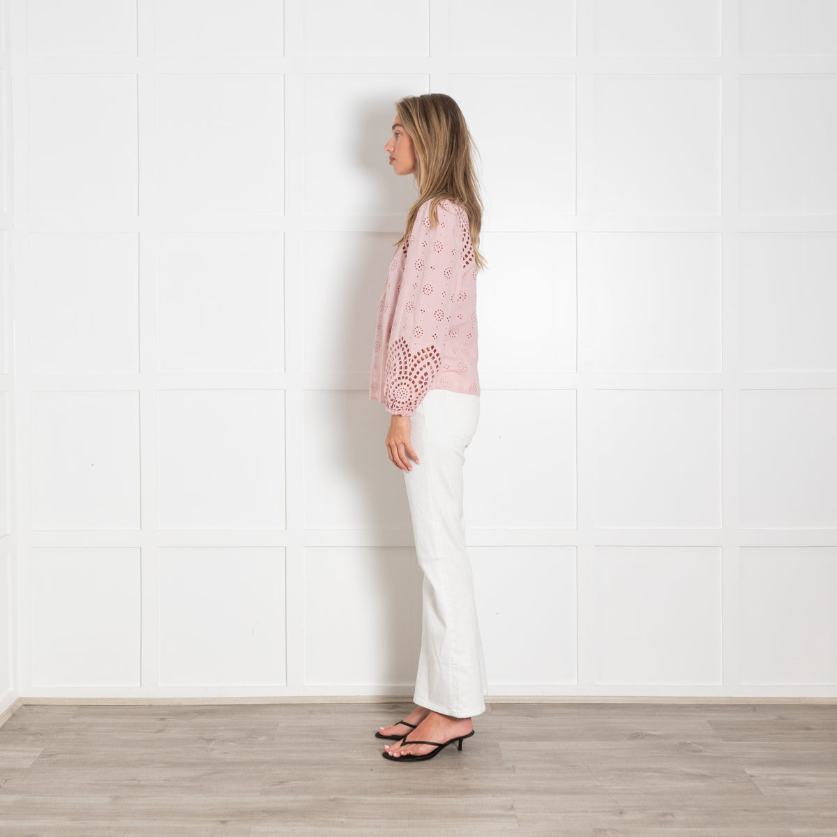 Wyse Pink Broidery Cotton Top