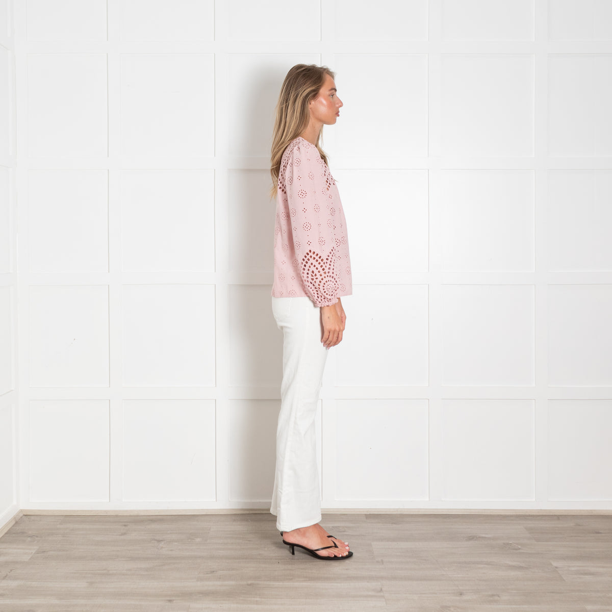 Wyse Pink Broidery Cotton Top
