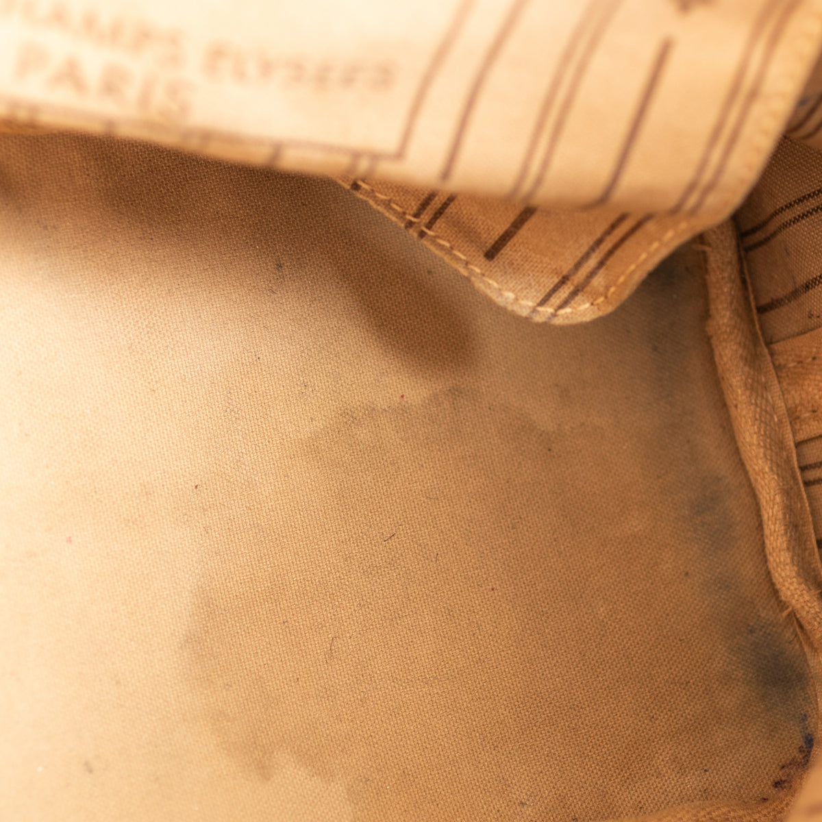 Louis Vuitton Monogram MM Neverful