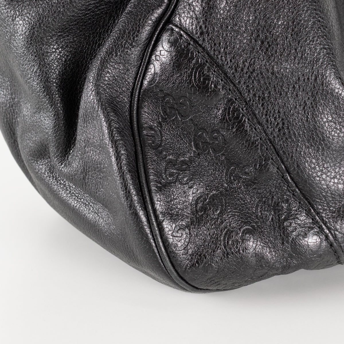 Gucci Guccissima Black Leather Vintage Shoulder Bag