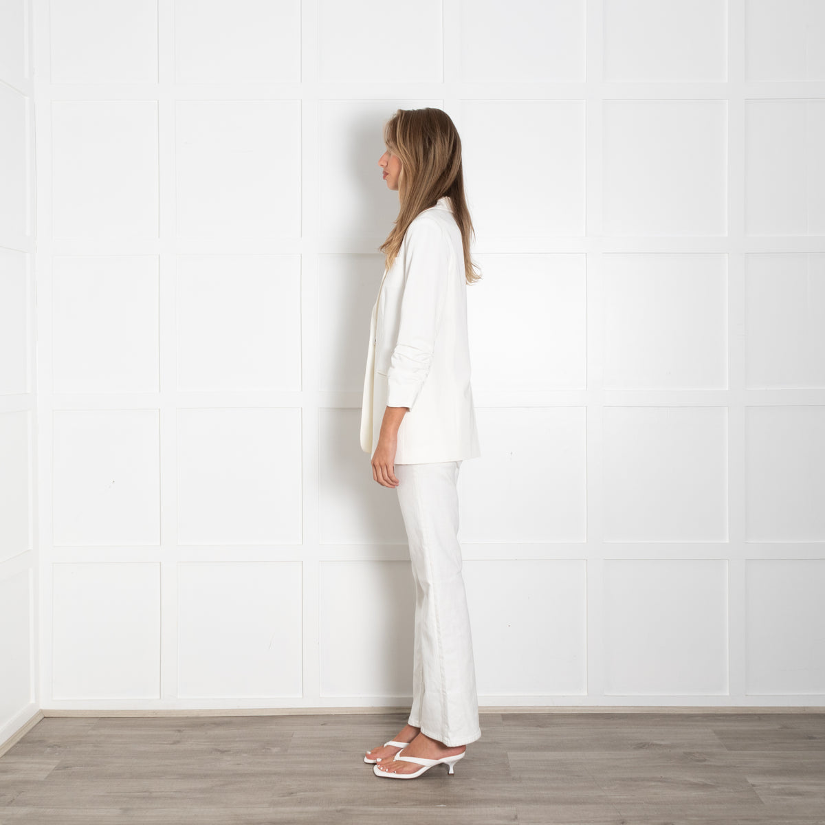 Elizabeth & James Cream Gathered Sleeve Blazer