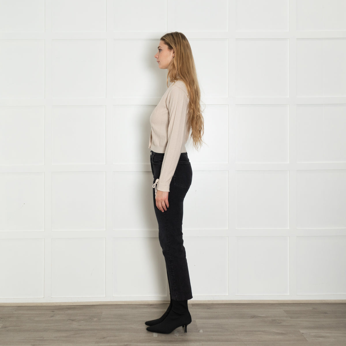 Allude Beige Cashmere Tie Up Sleeve Cropped Cardigan