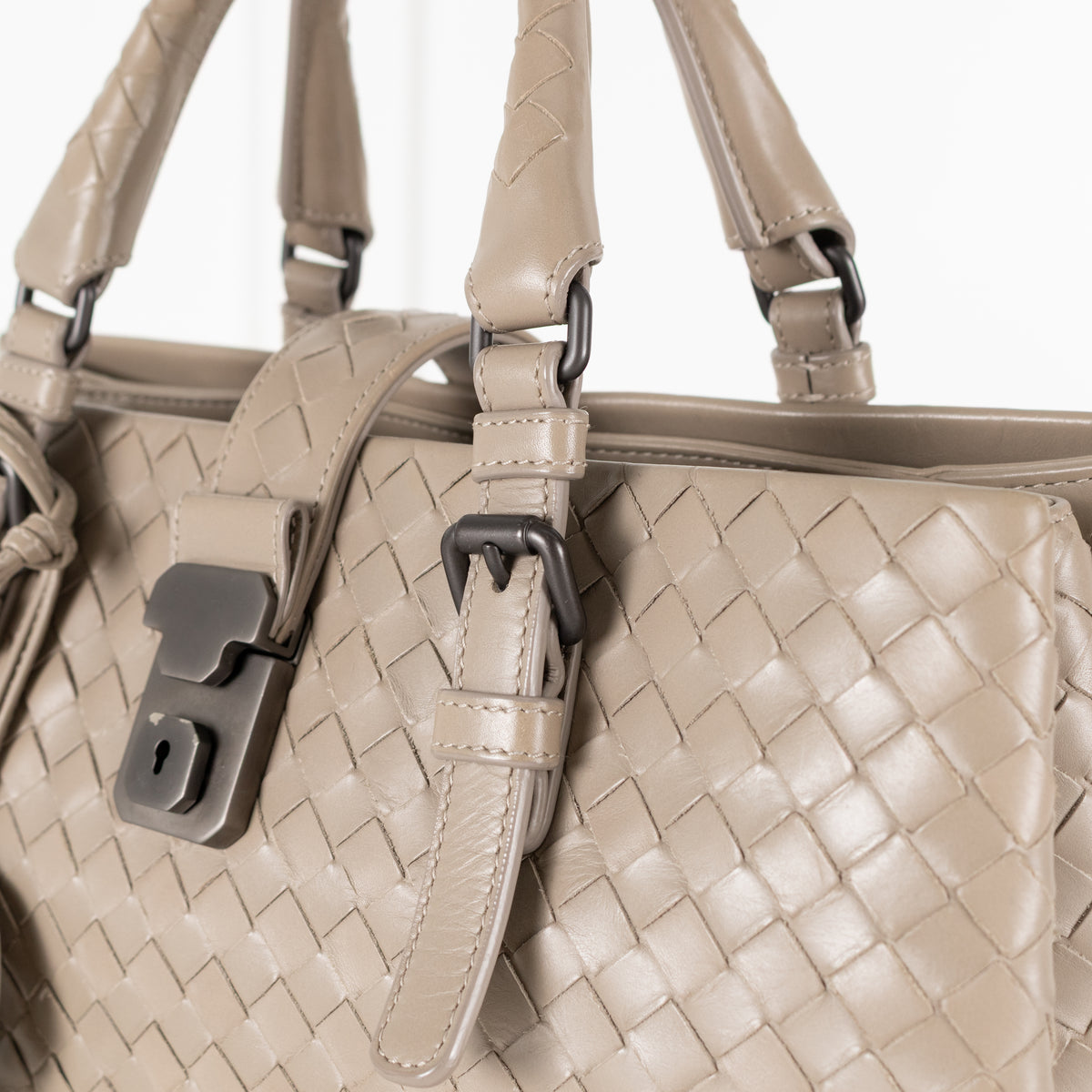 Bottega Veneta Taupe Intrecciato Leather Roma Bag