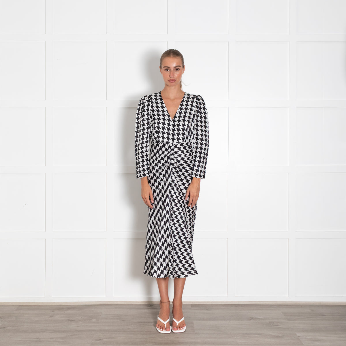 Rixo London Black White Houndstooth Print Sleeved Dress