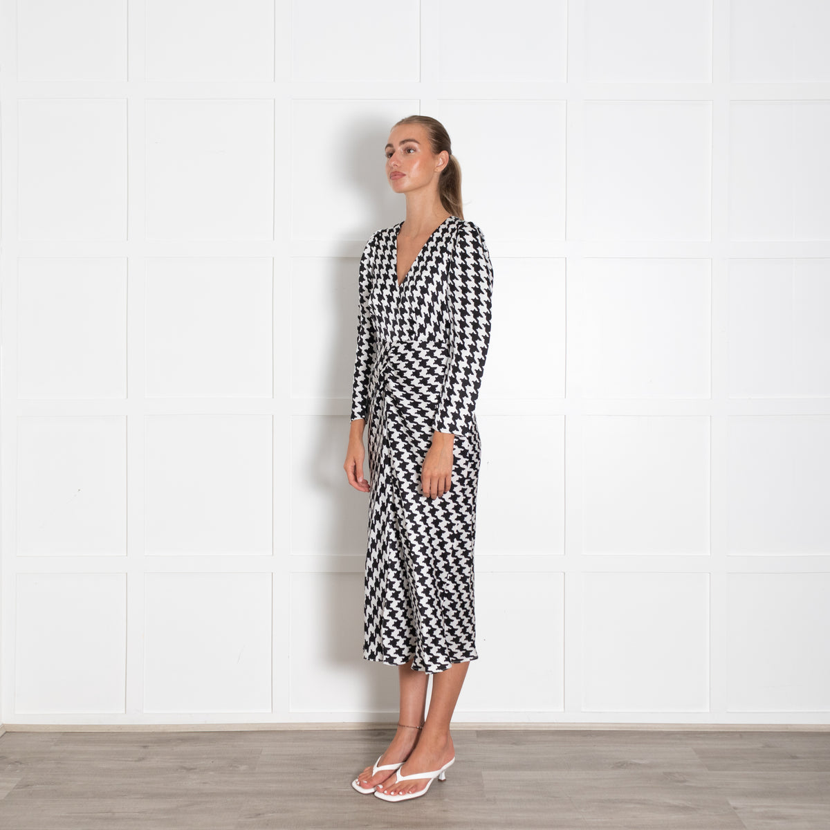 Rixo London Black White Houndstooth Print Sleeved Dress