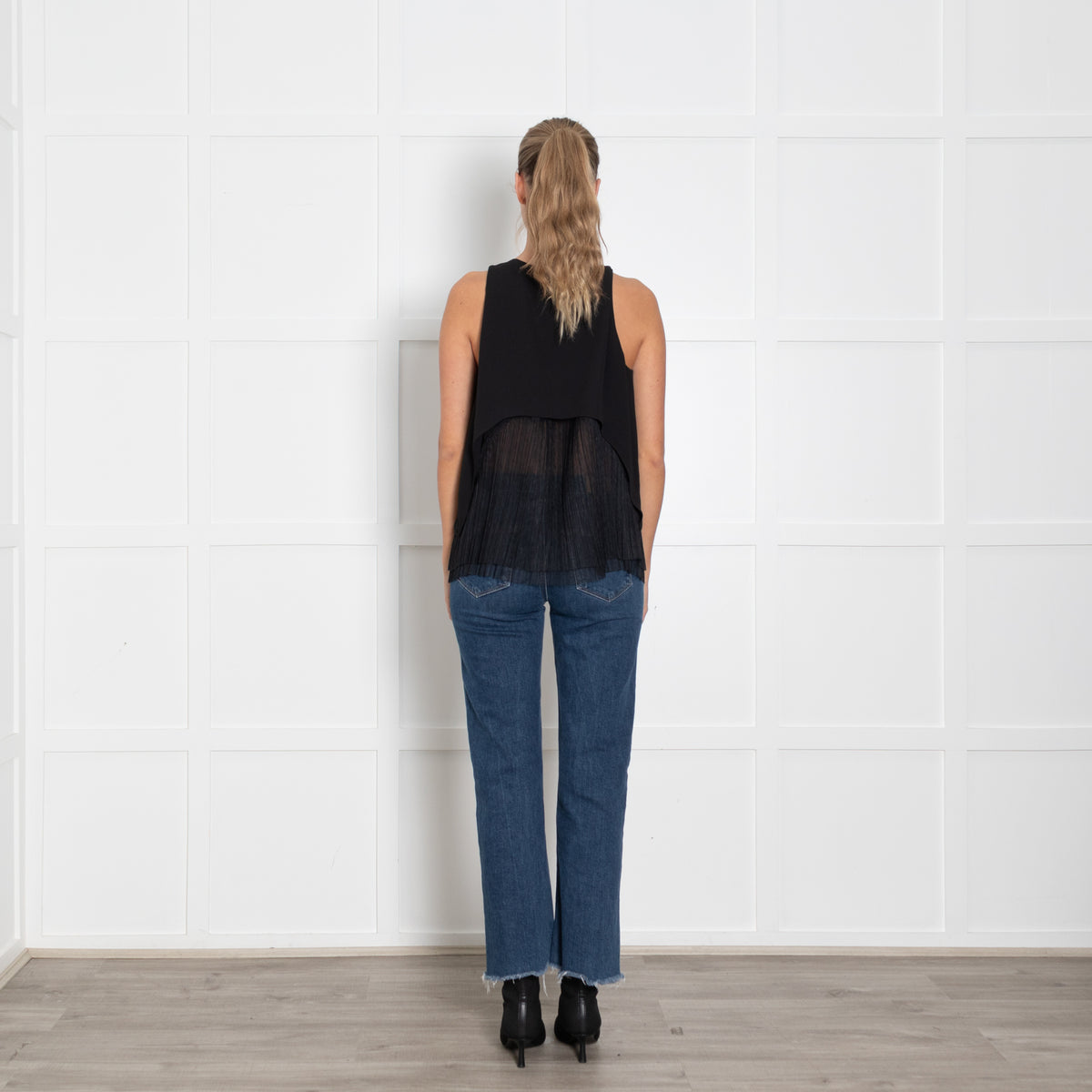 Elizabeth And James Black Sleeveless Top With Netting Hem