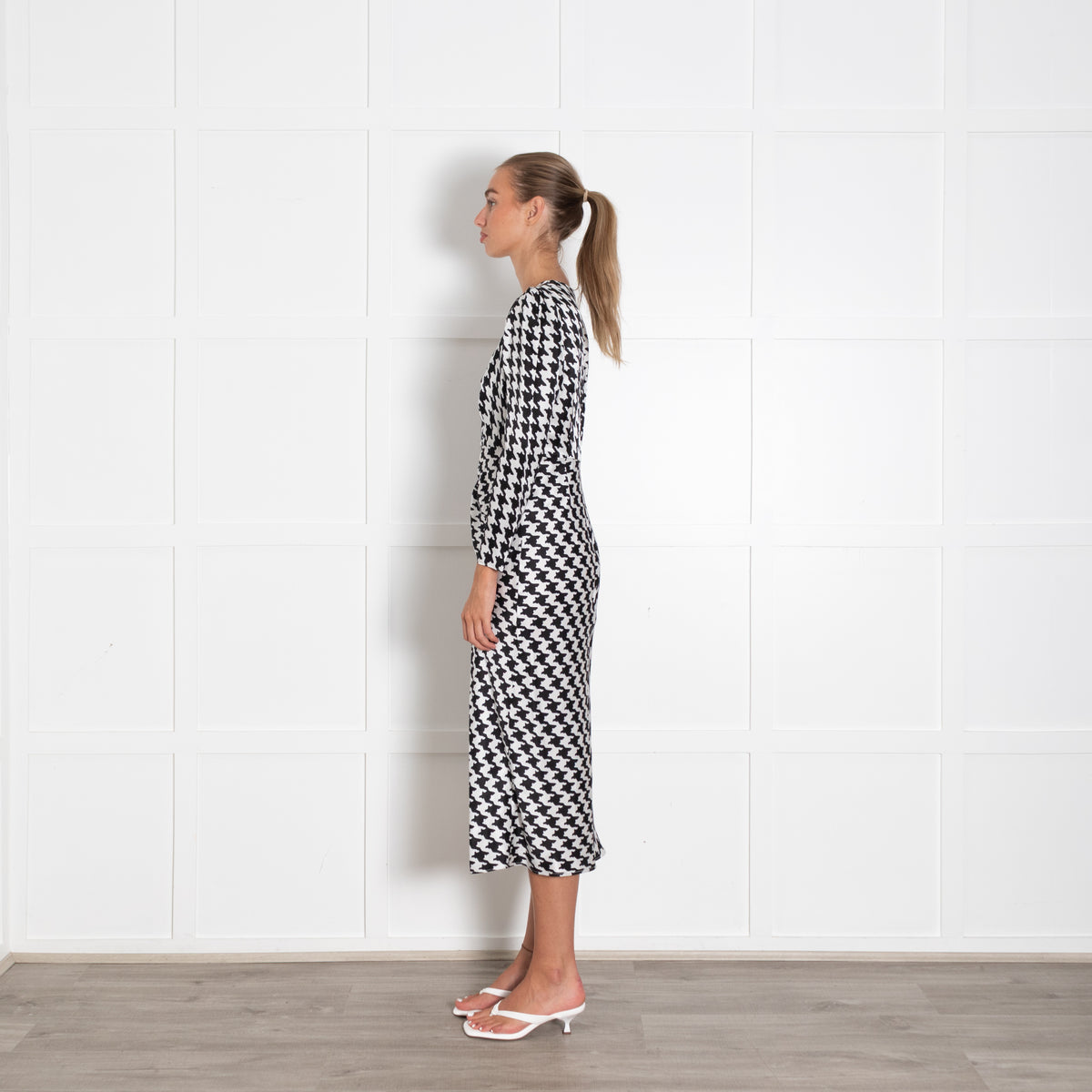 Rixo London Black White Houndstooth Print Sleeved Dress
