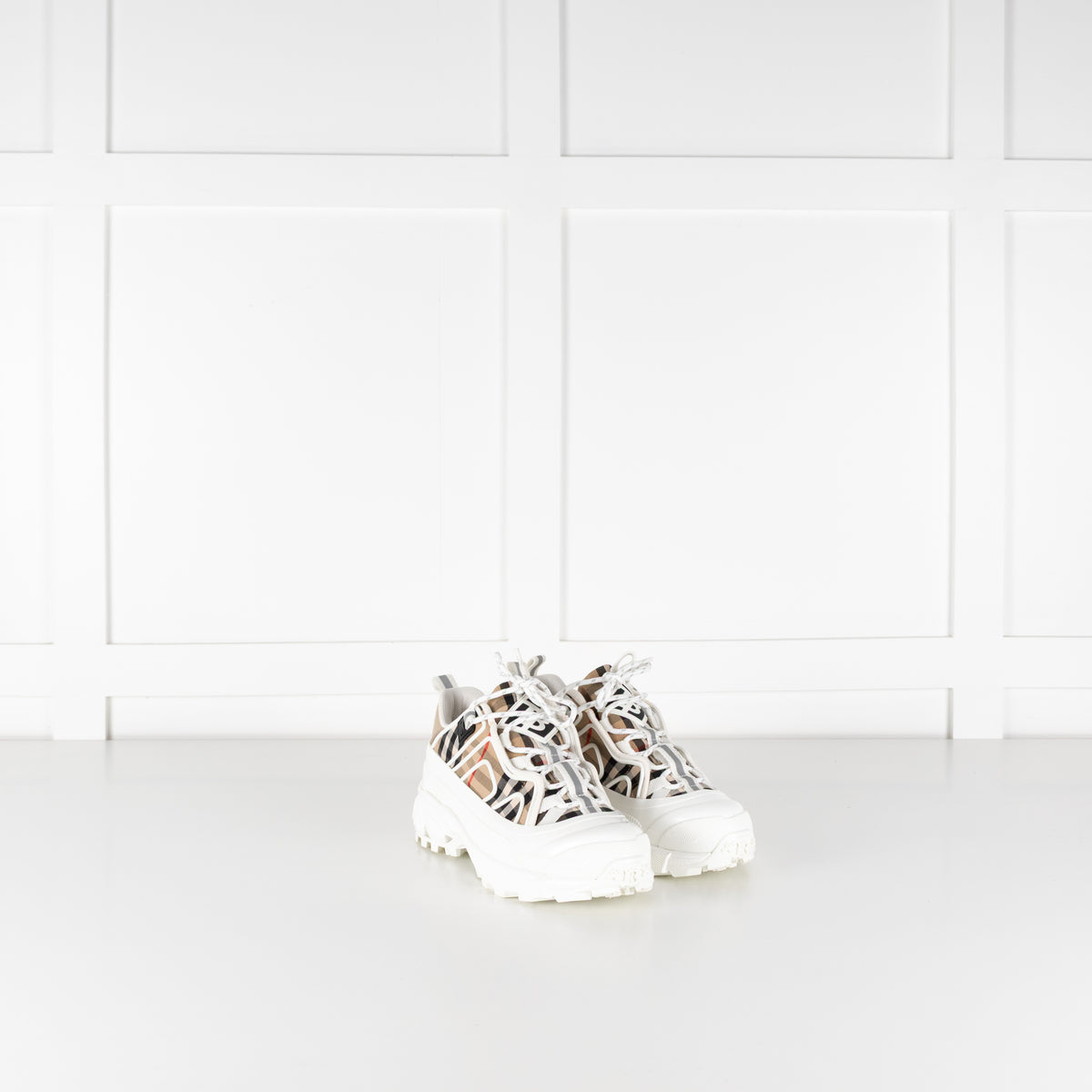 Burberry Arthur Check Sneakers