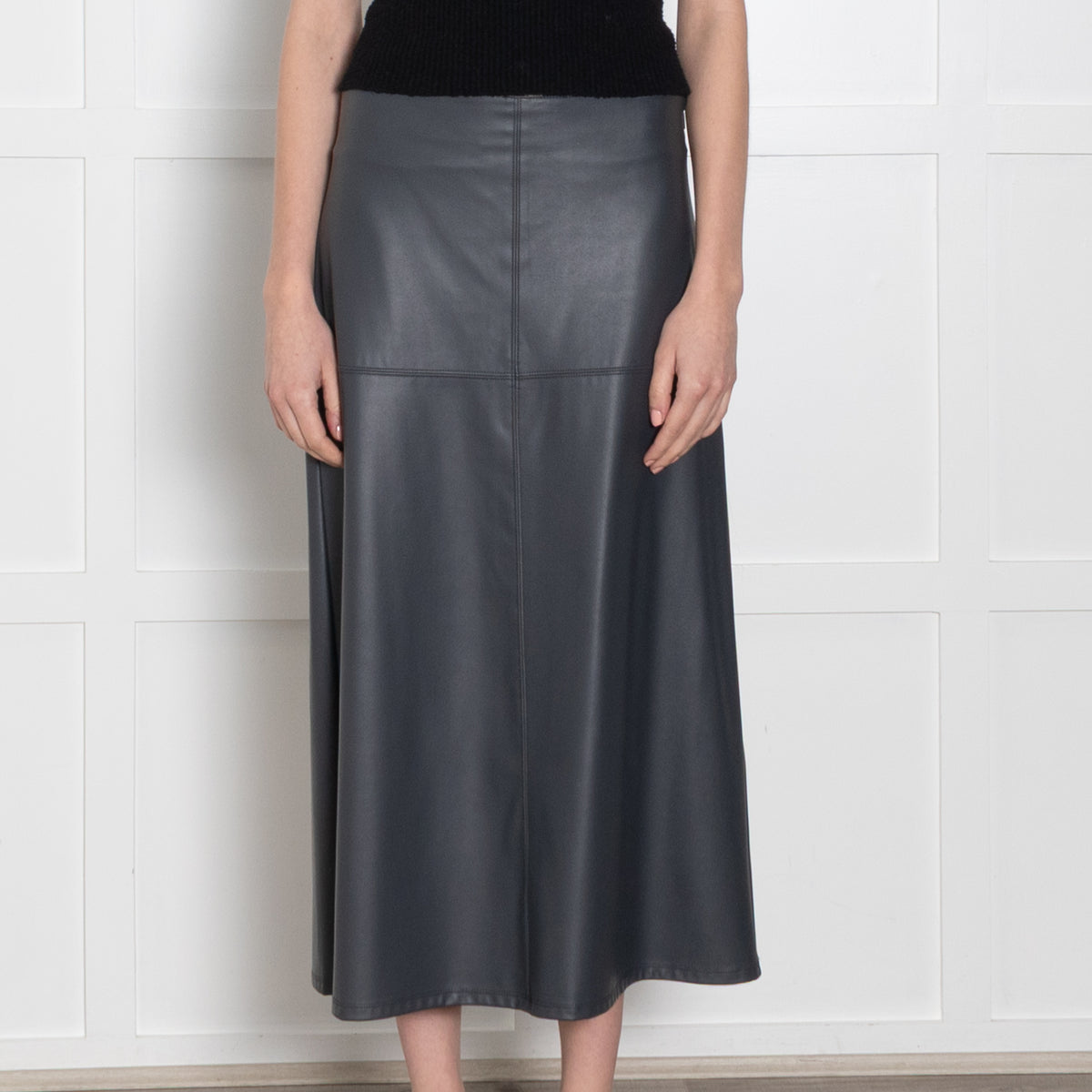 Max Mara Leisure Grey Faux Leather A Line skirt