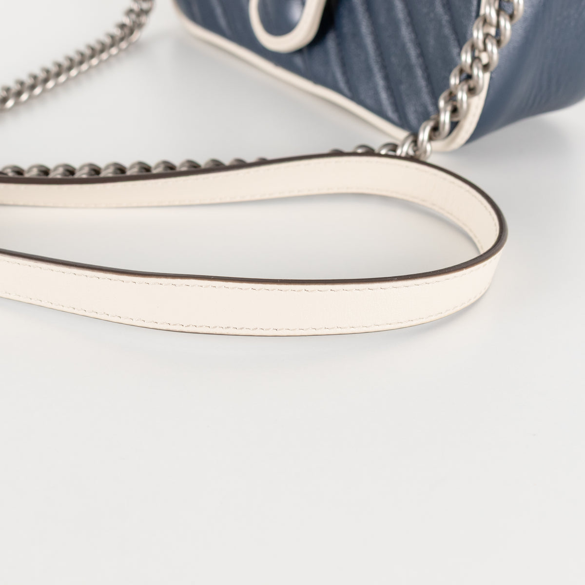 Gucci Navy White GG Marmont Shoulder Bag