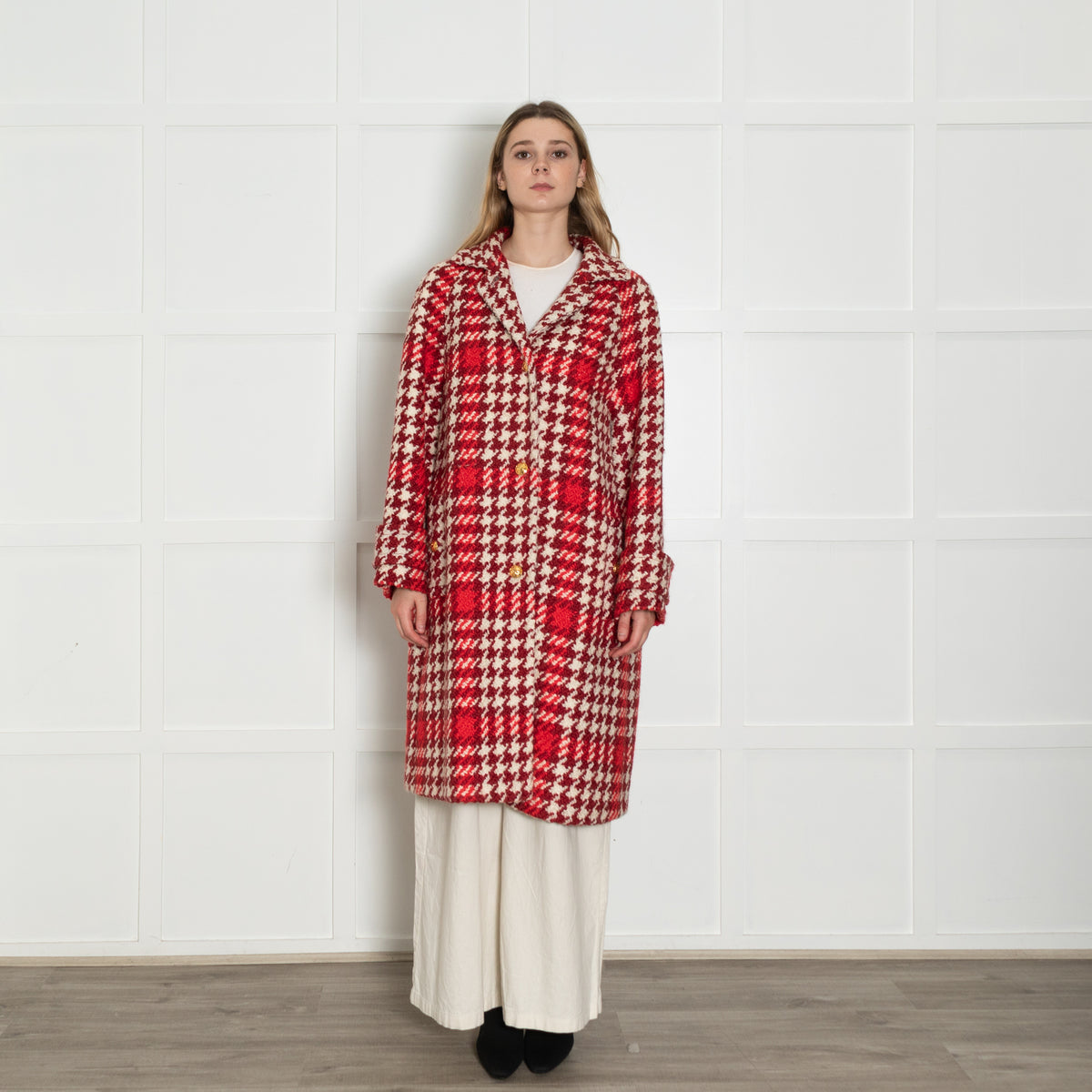Escada Cream Burgundy Large Hound Tooth Weave Wool Blend Coat