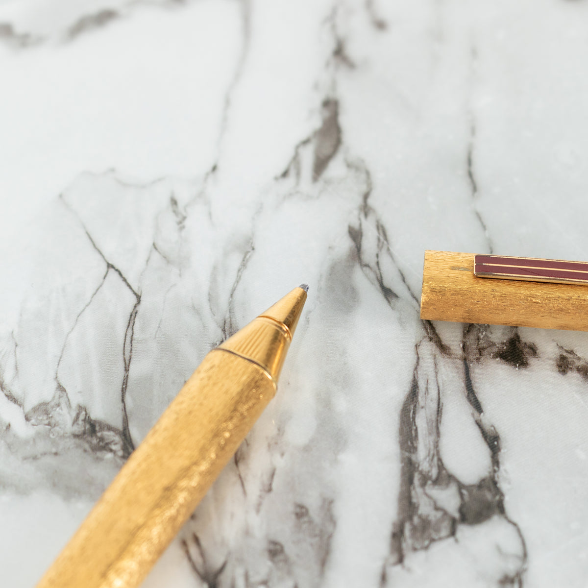 Cartier Gold Les Must De Cartier Ballpoint Pen