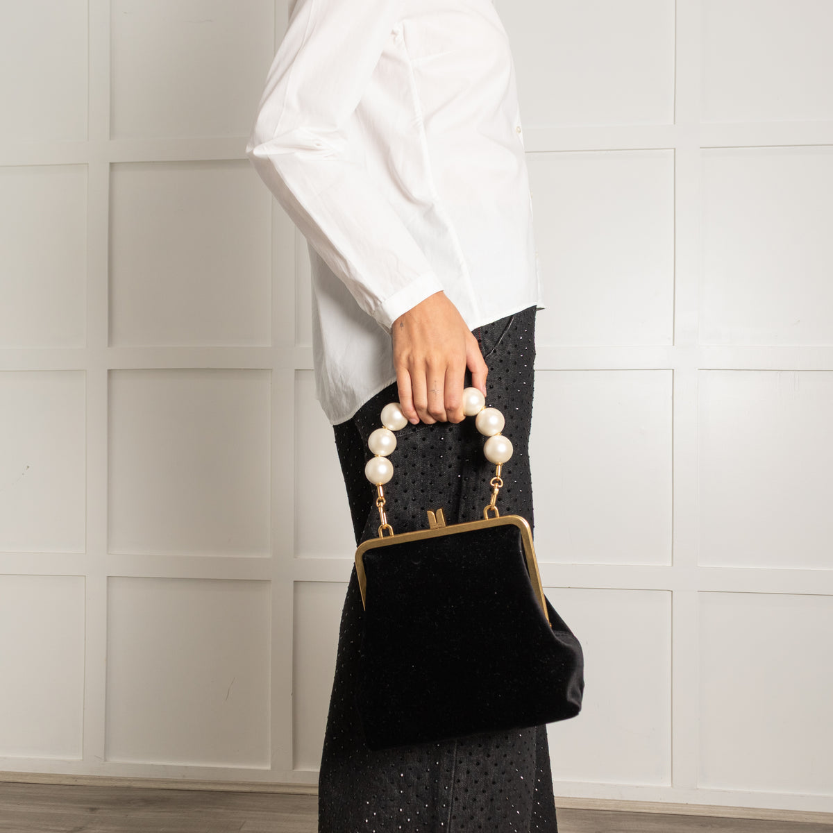 Me + Em Black Velvet Faux Pearl Top Handle Bag With Gold Clasp Closure