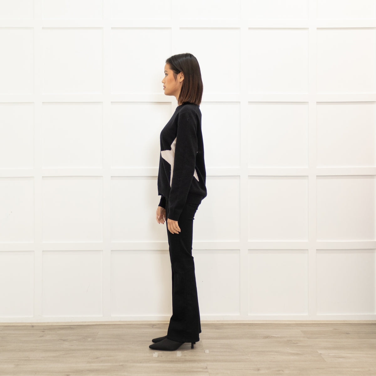 Cocoa Black Cashmere Jumper With White Star
