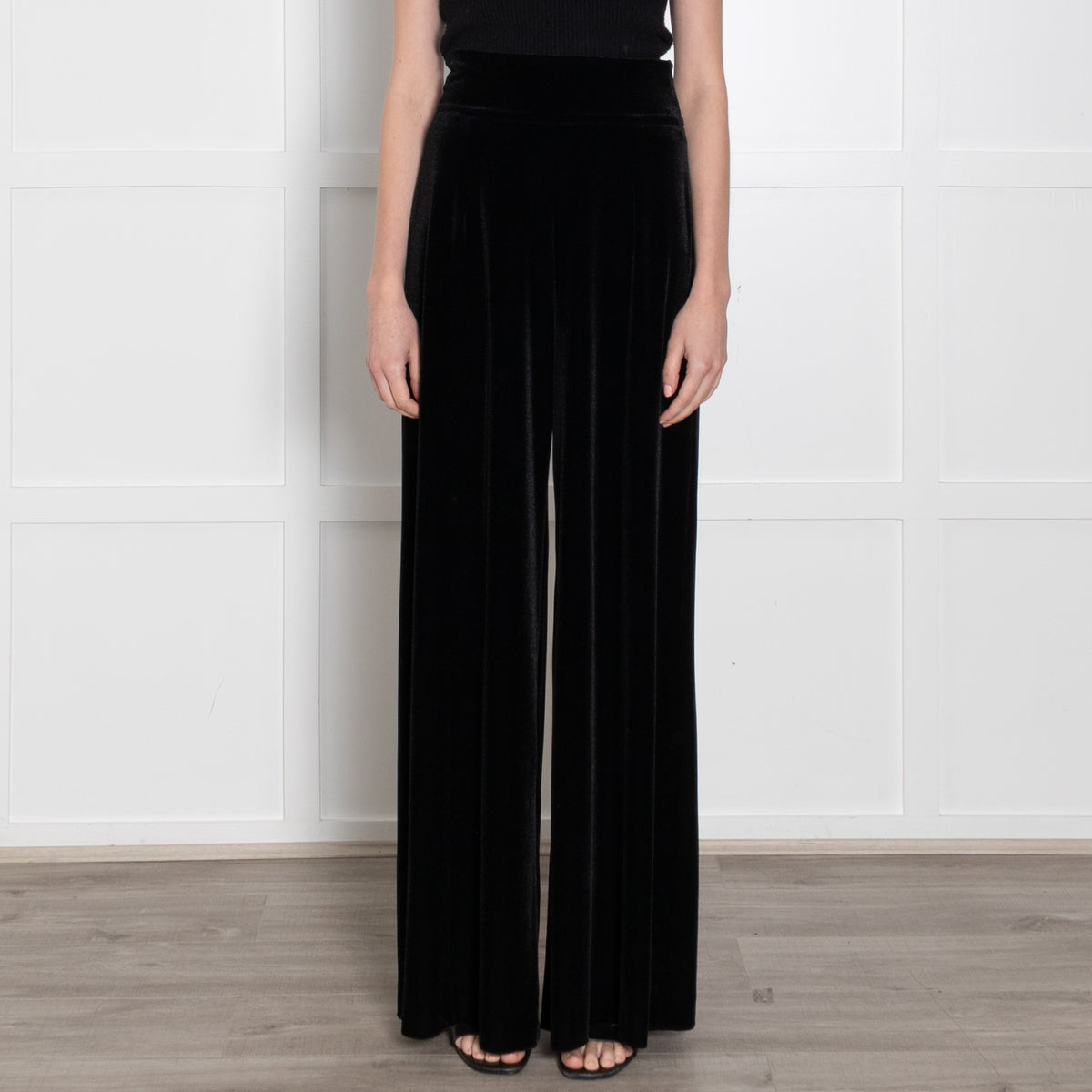 Loretta Caponi Velvet Black Shimmery Flared Trousers