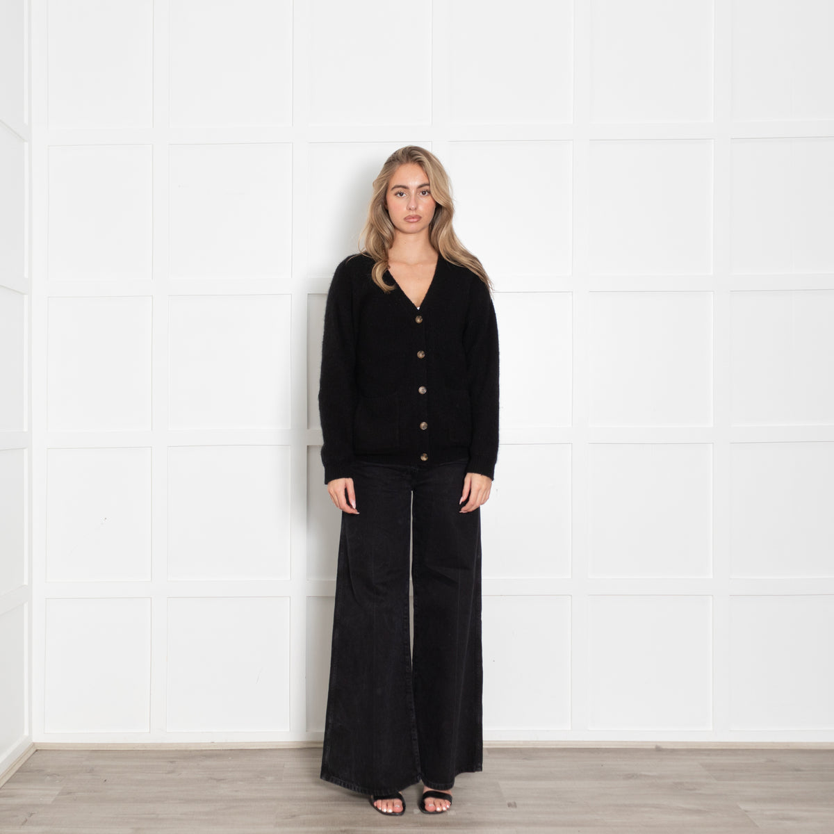 Wyse Black Wool Blend Front Pocket Cardigan