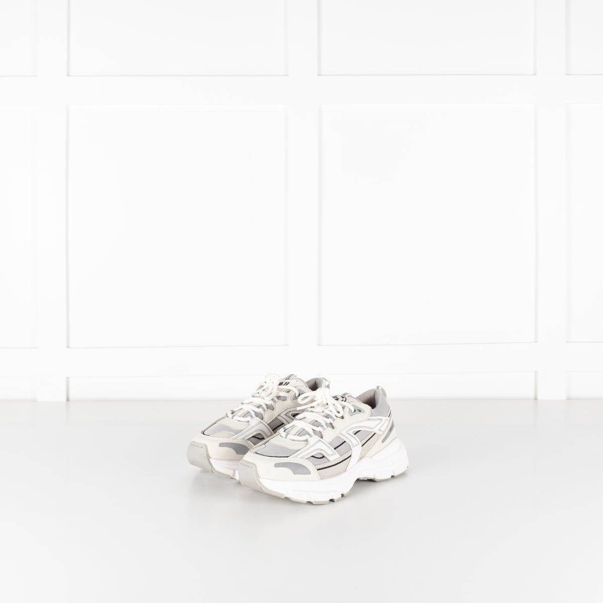Axel Arigato Marathon R-Trail Trainers in Grey & White