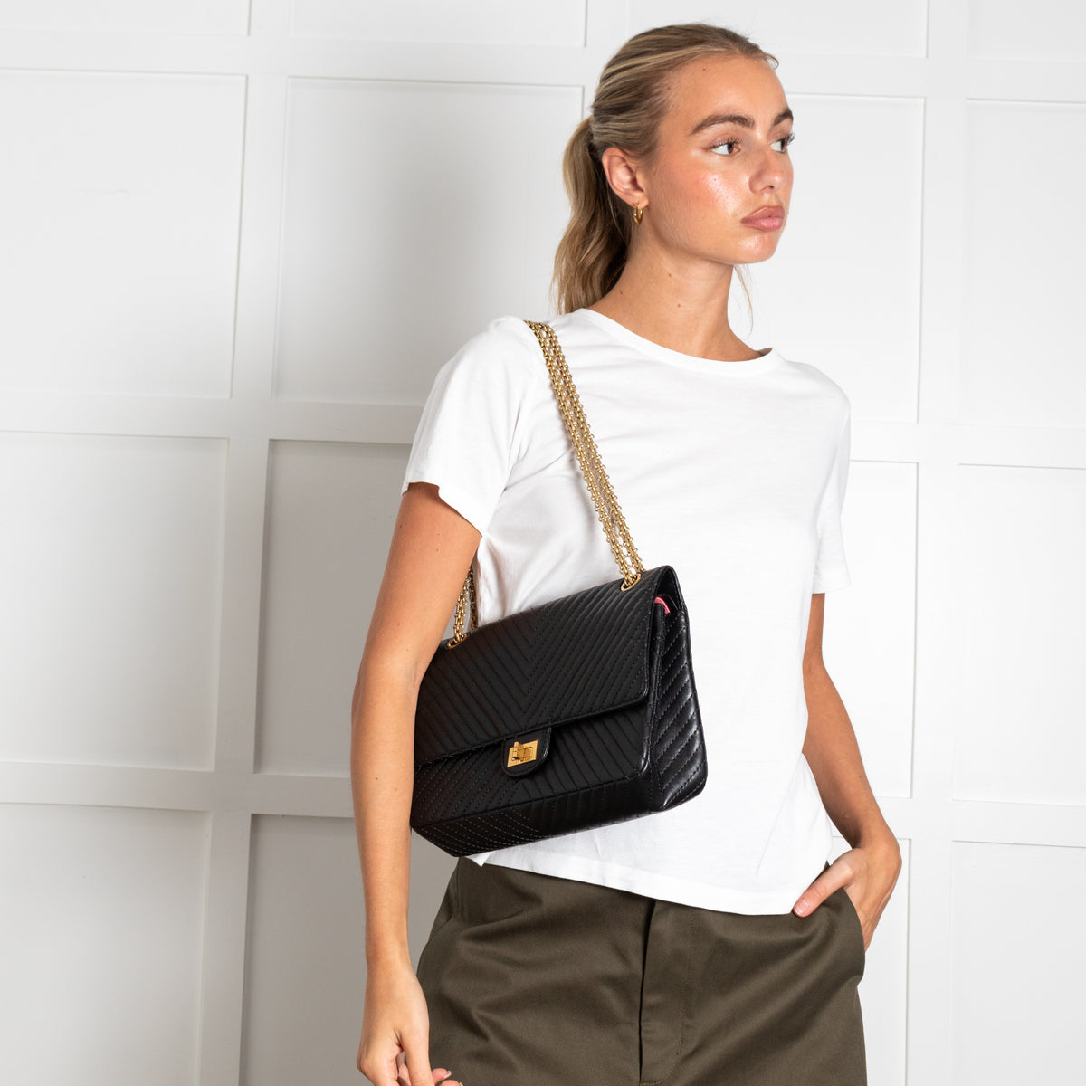 Chanel Black Chevron Quilted Leather Shoulder Bag