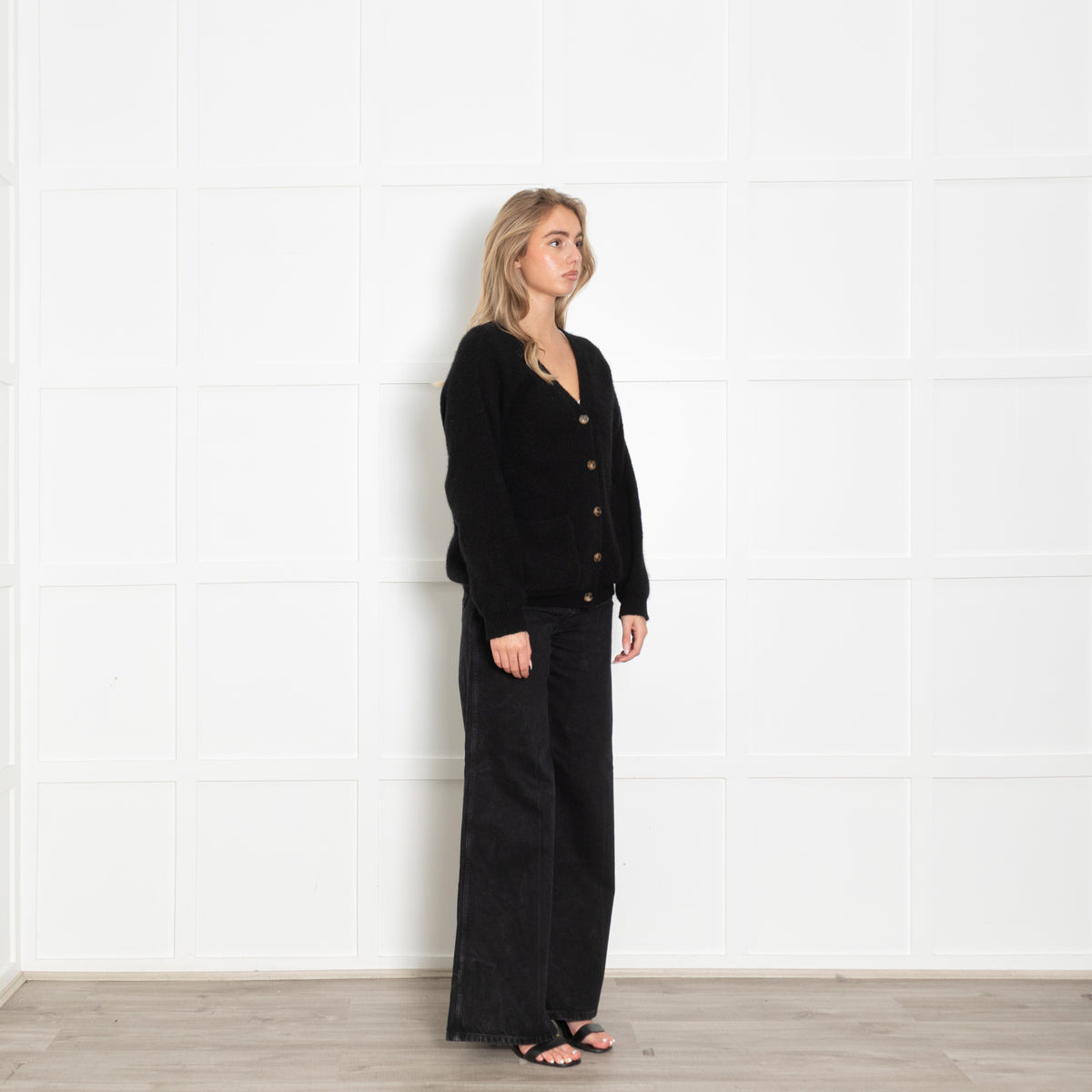 Wyse Black Wool Blend Front Pocket Cardigan