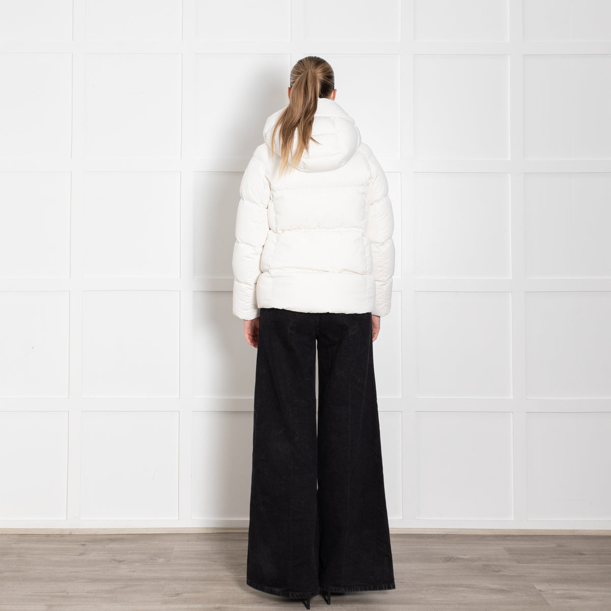 Canada Goose White Puffer Hooded Jacket