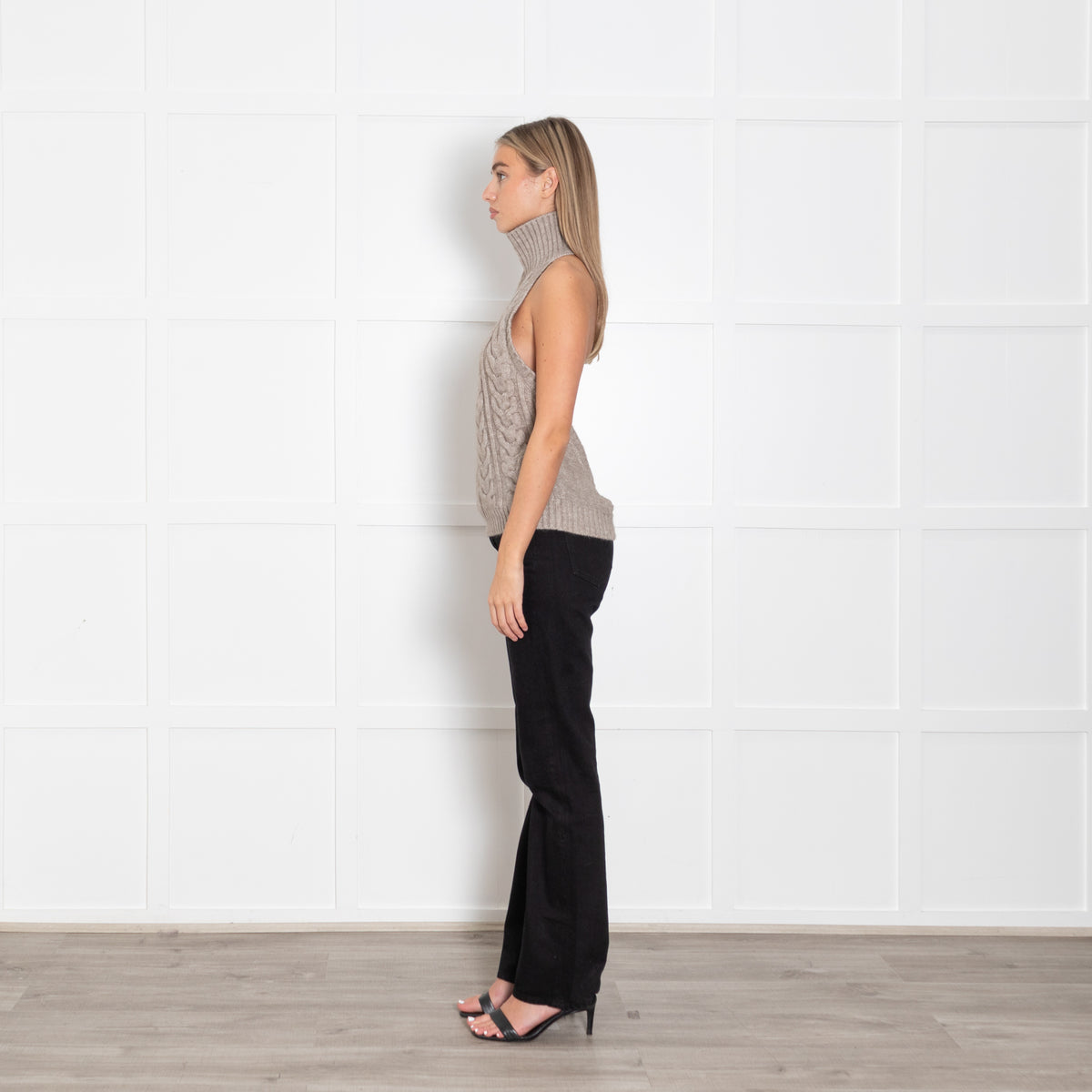 Source Unknown Beige Halterneck Cashmere Top