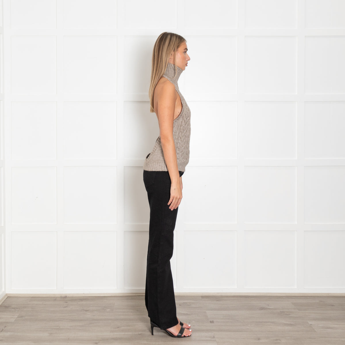 Source Unknown Beige Halterneck Cashmere Top